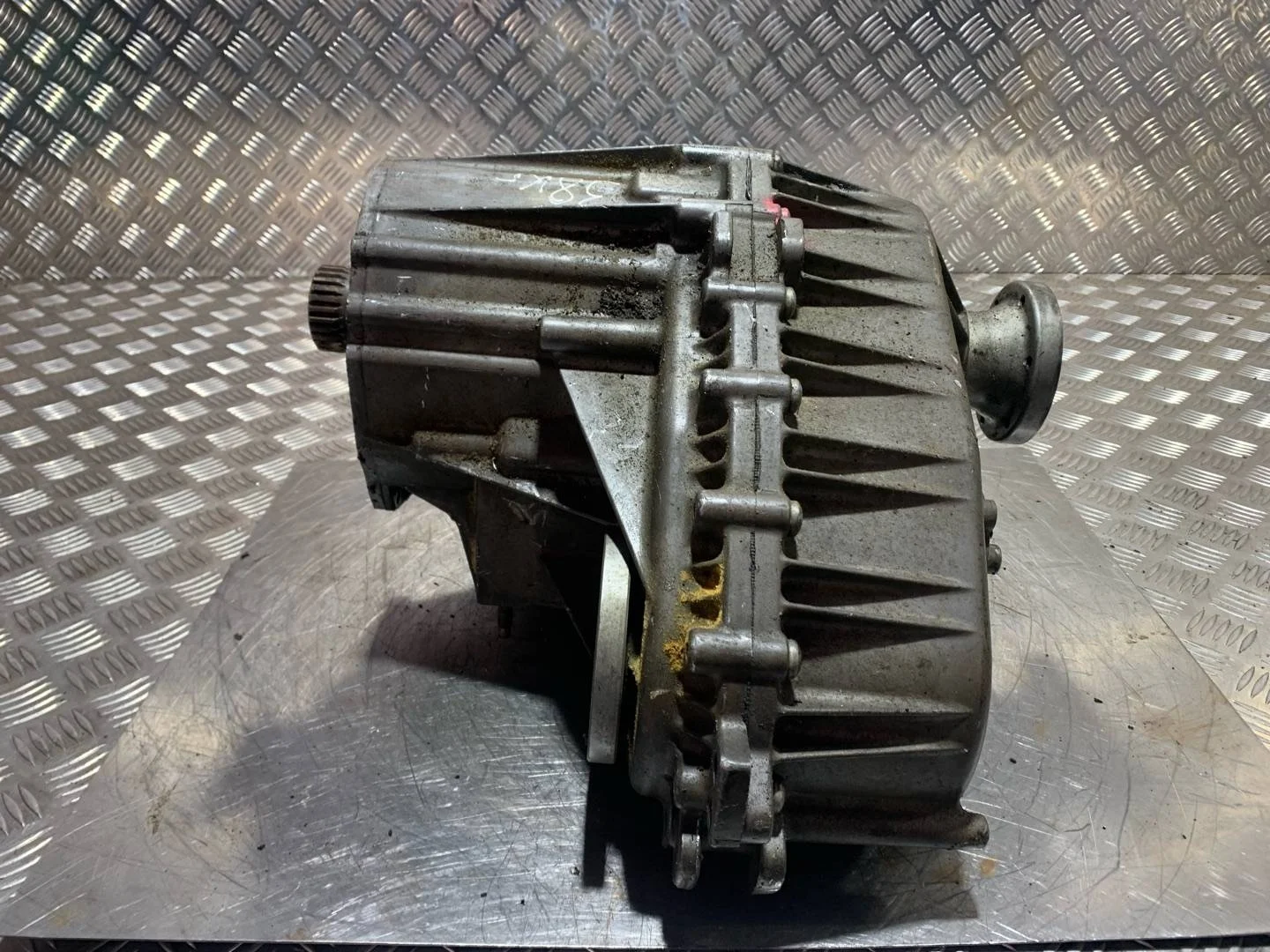 раздаточная коробка Mercedes-Benz M W163