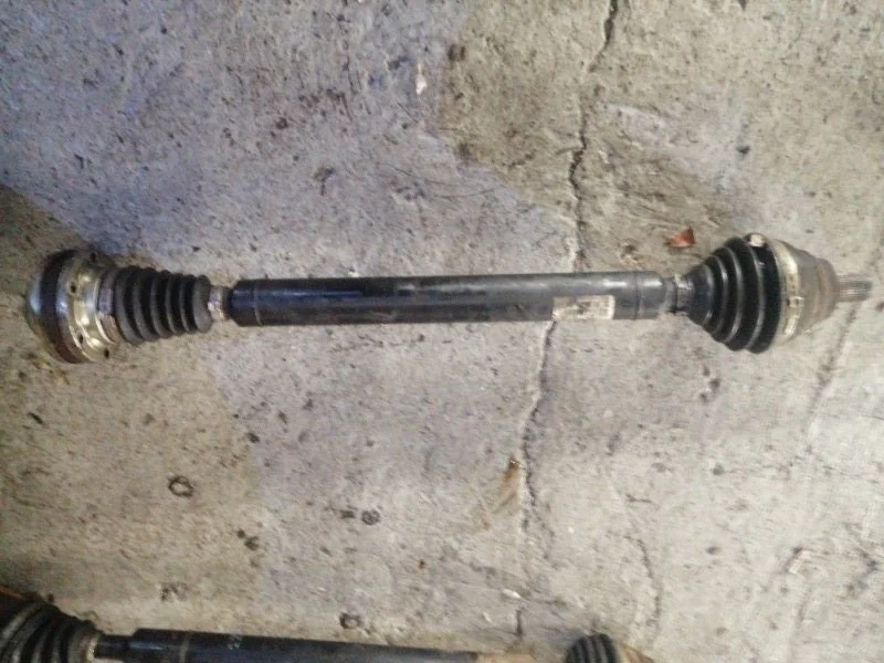 Привод Volkswagen Touran 2007 1T2