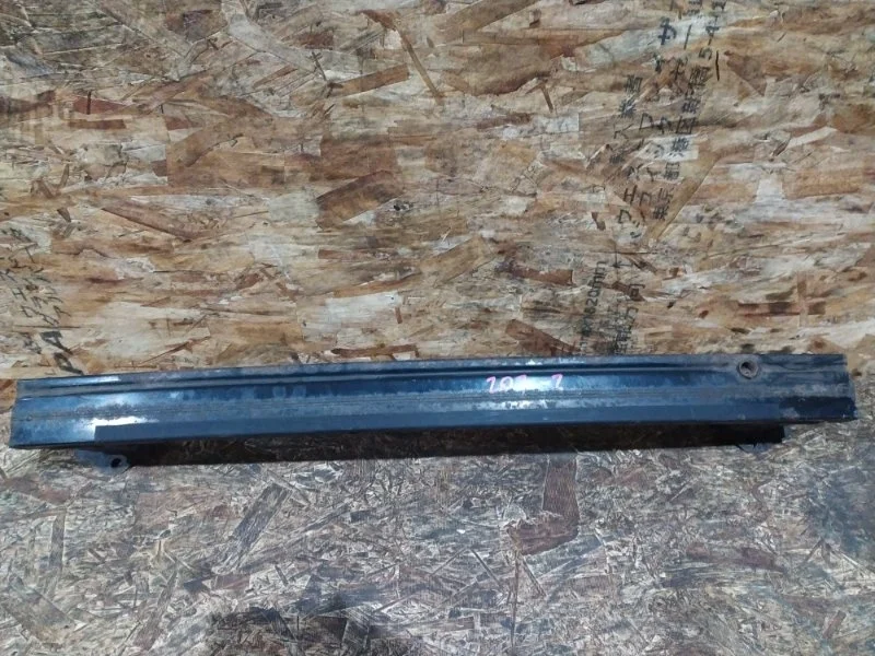 Усилитель бампера Peugeot 207 2008 WC