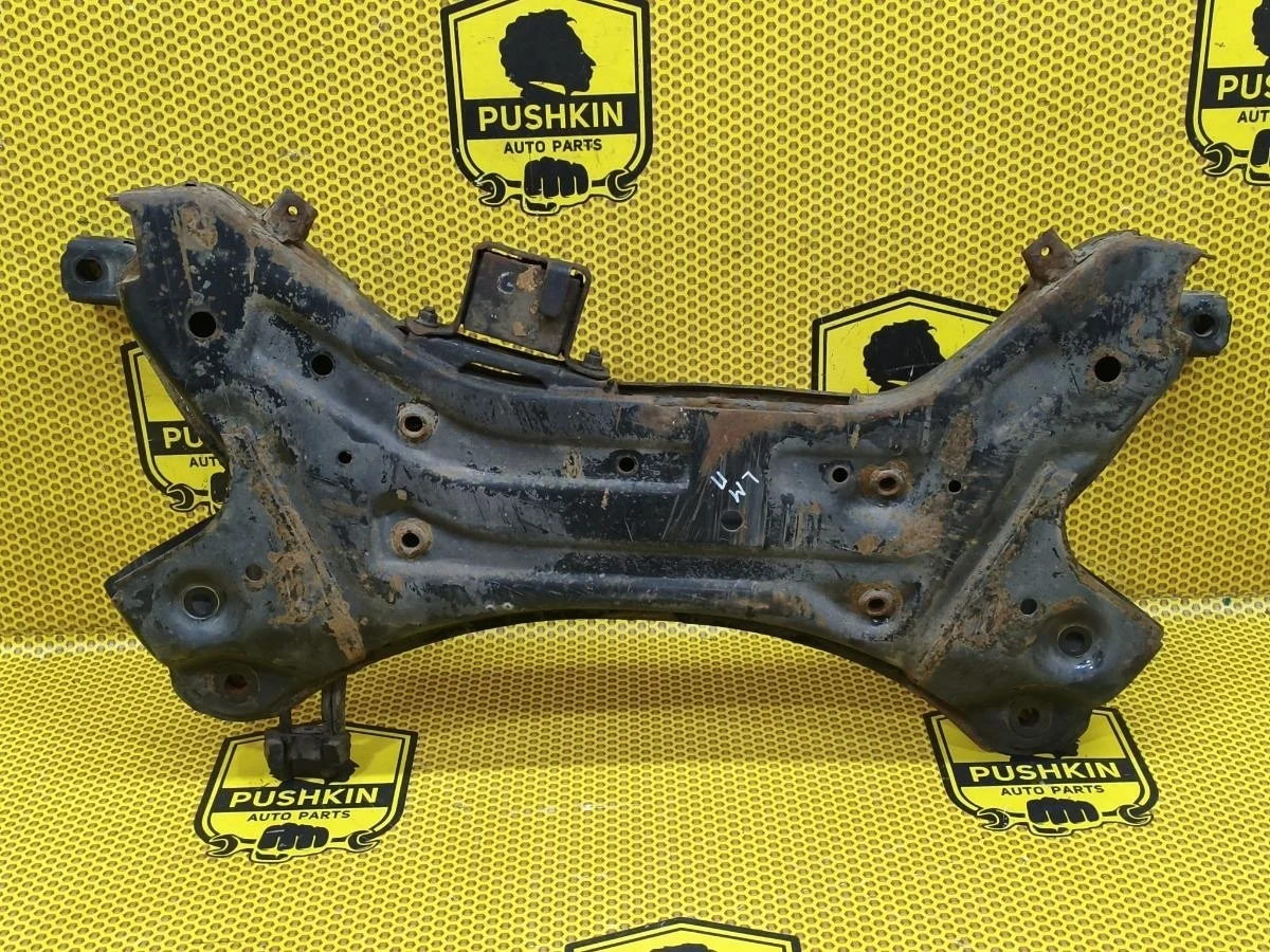 Подрамник двигателя Hyundai IX35 2015 624002Y000 LM G4NA, передний
