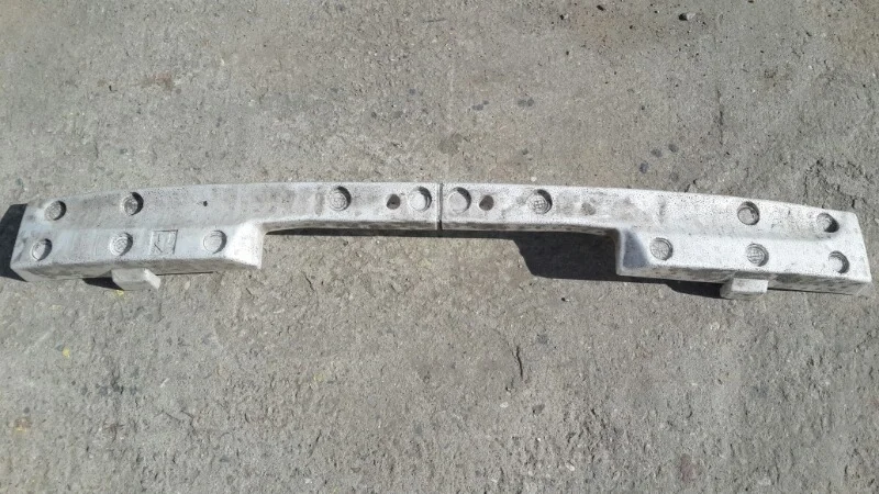 Абсорбер бампера Infiniti G 2008-2014