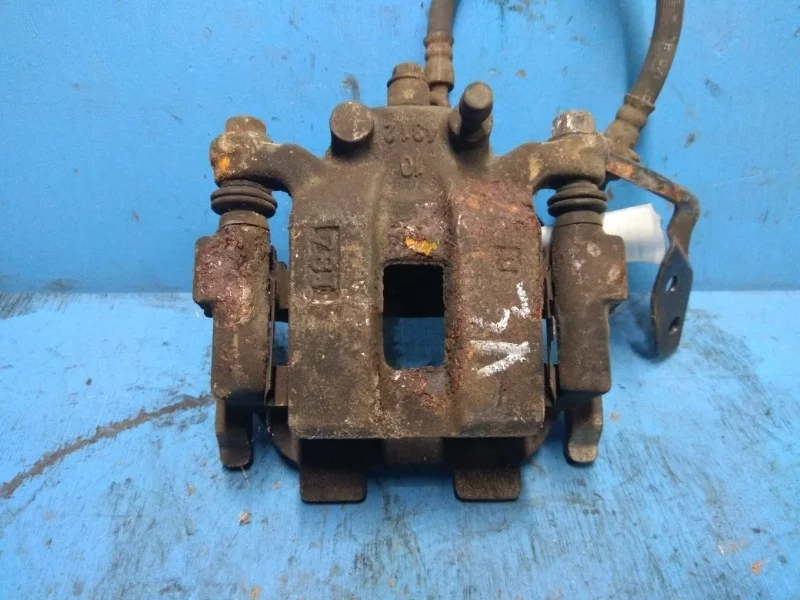 Суппорт тормозной Infiniti G 2007-2014