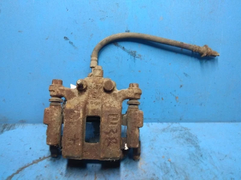 Суппорт тормозной Infiniti G 2007-2014