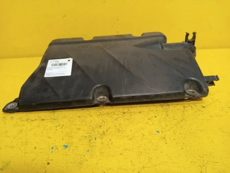 Резонатор воздушного фильтра MITSUBISHI Outlander 1 2003-2007