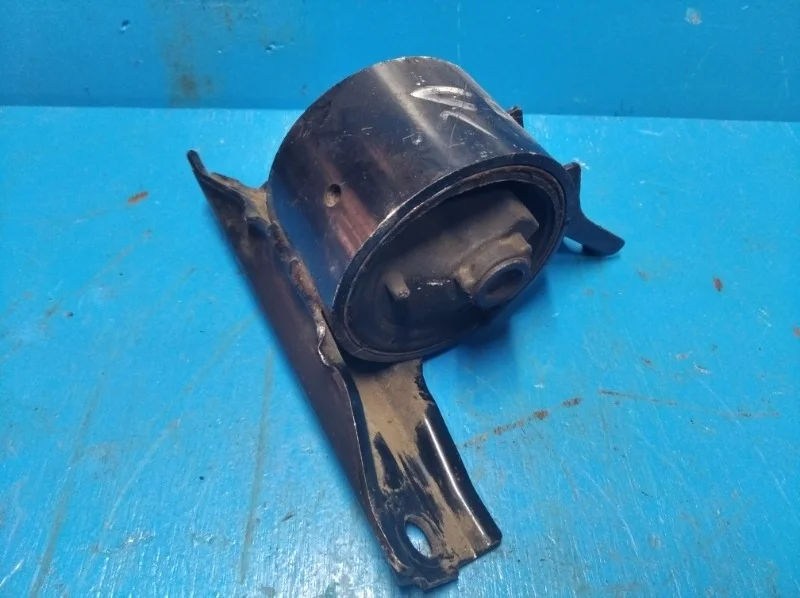 Опора двигателя MITSUBISHI ASX, Outlander XL, Lancer 10 2006-2012