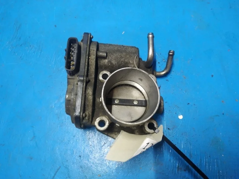 Дроссельная заслонка Toyota RAV4 XA30 2006-2012