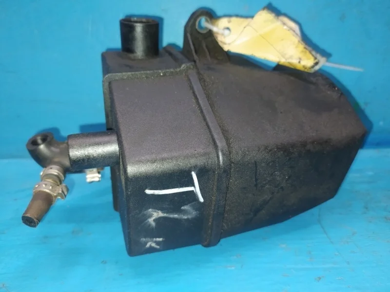 Маслоуловитель Volvo S60, S80, V70, 2000-2010