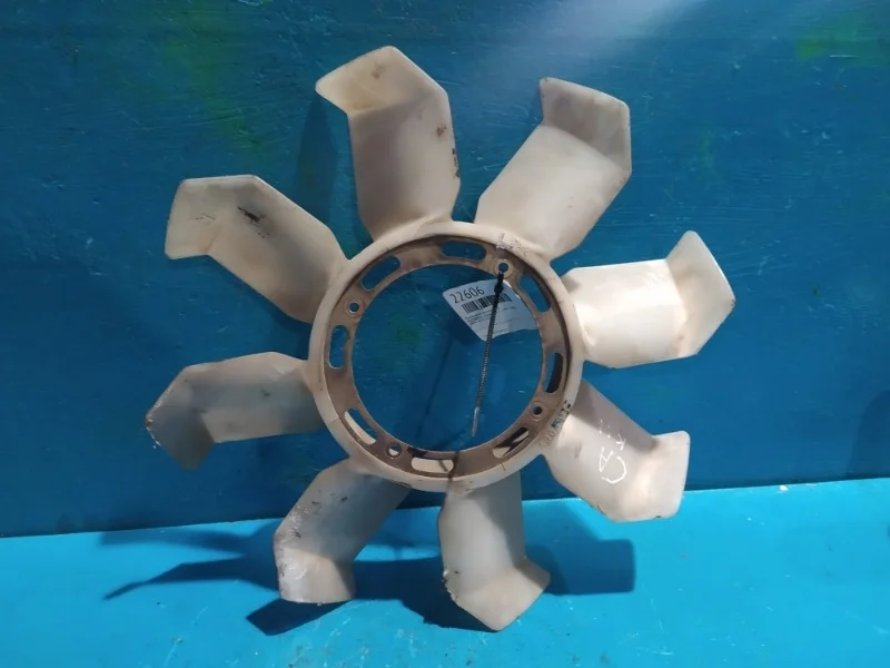 Крыльчатка вентилятора MITSUBISHI Pajero 2, Montero 1996-2001