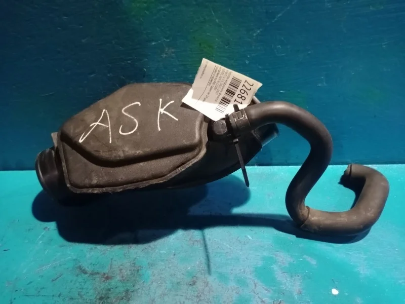 Патрубок воздушного фильтра Infiniti FX, G 2002-2007