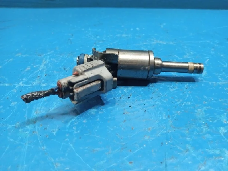 Форсунка топливная Nissan Qashqai J11, X-Trail T32 2014-2019