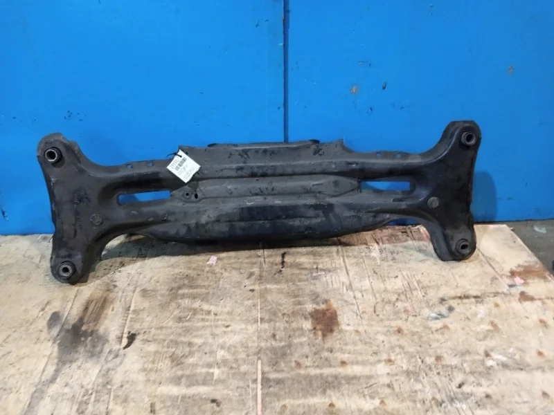 Подрамник Toyota Camry XV30 2000-2005