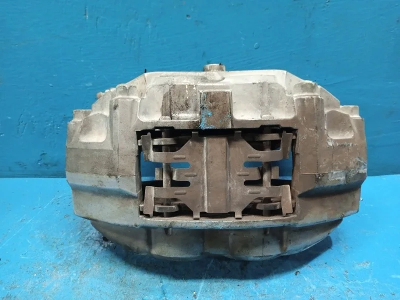 Суппорт тормозной Infiniti QX70 2010-2016