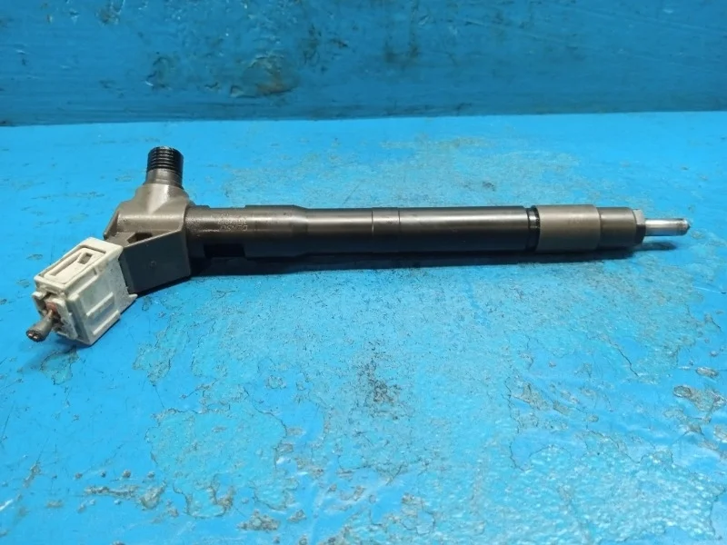 Форсунка топливная Mazda 6, CX-5 2011-2017