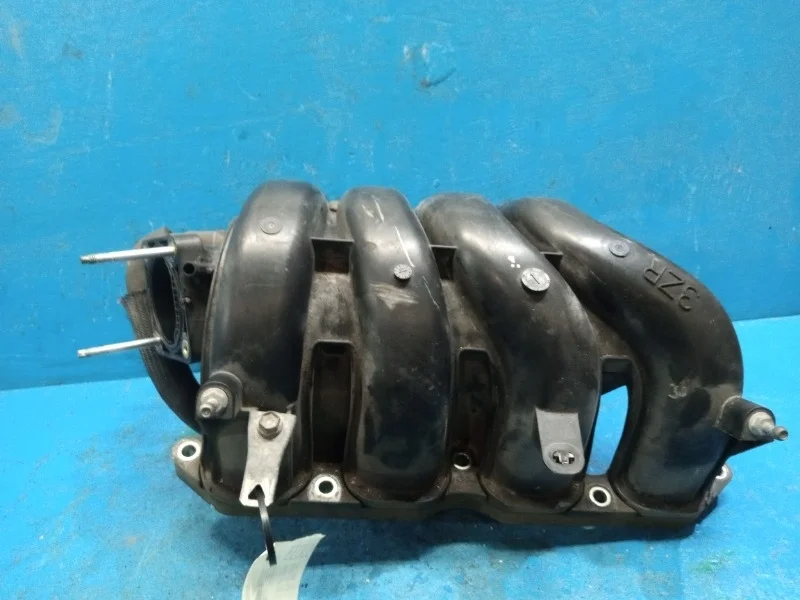 Коллектор впускной Toyota RAV4 CA40 2012-2018