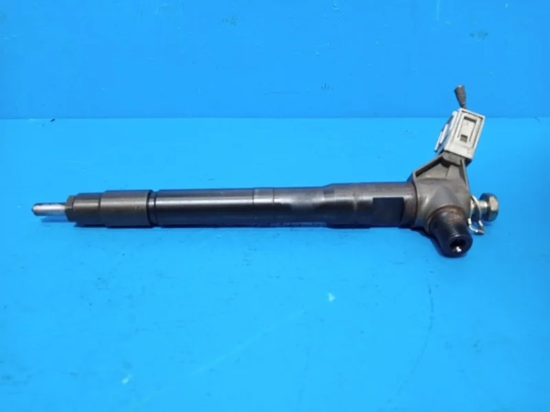 Форсунка топливная Mazda CX-5, 6 2011-2017