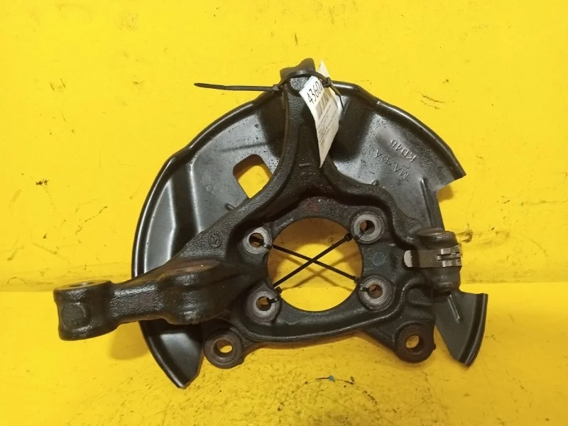 Кулак поворотный Mazda CX-5 2011-2017