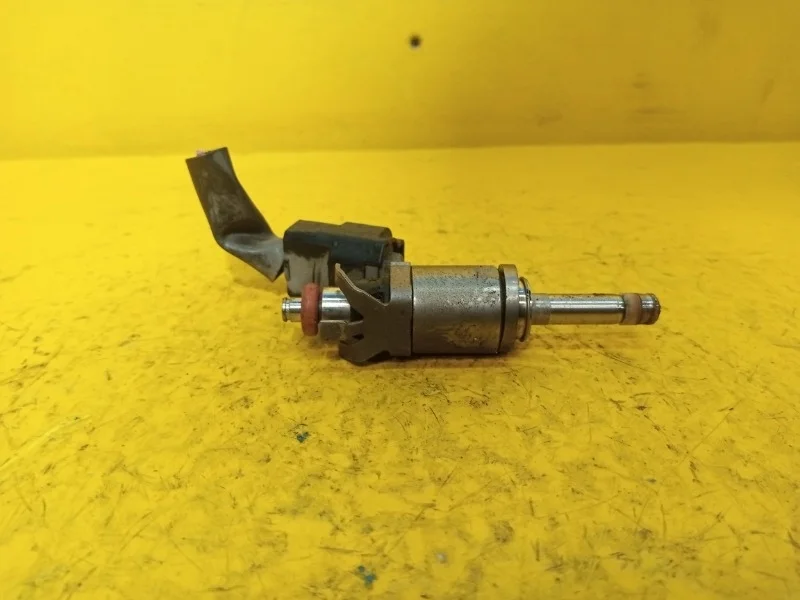 Форсунка топливная Mazda 3, 6, CX-5 2012-2017