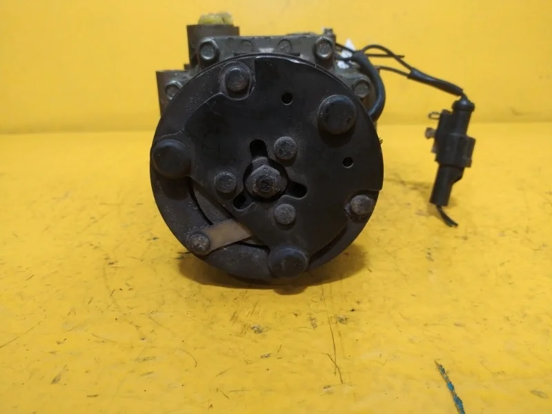 Компрессор кондиционера Ford Fiesta, Fusion 2002-2012