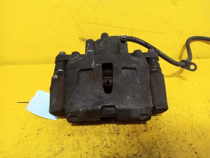 Суппорт тормозной Toyota Camry XV40 2006-2011