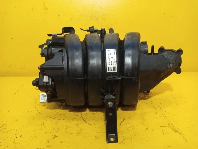 Коллектор впускной Chevrolet Cruze 2008-2016