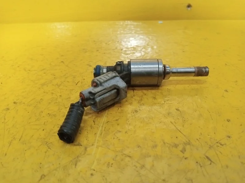 Форсунка топливная Nissan X-Trail T32, Qashqai J11 2014-2019