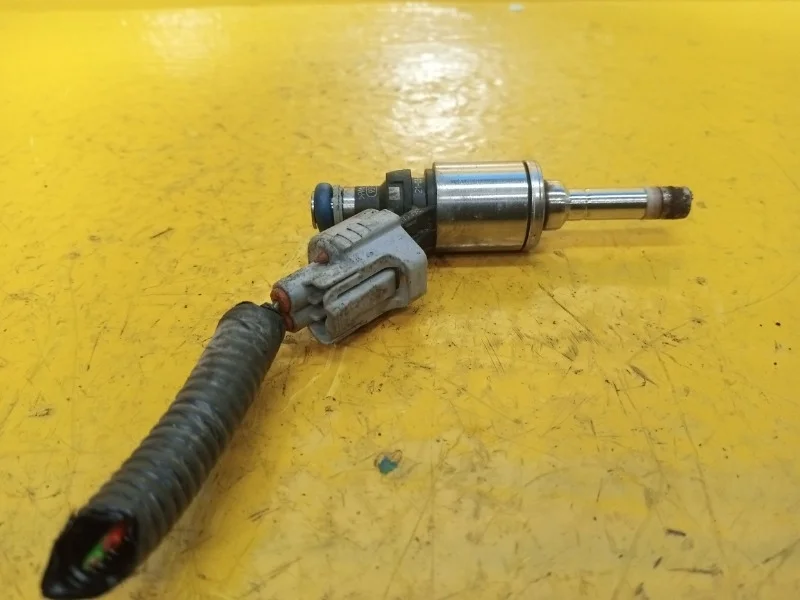 Форсунка топливная Nissan X-Trail T32, Qashqai J11 2014-2019