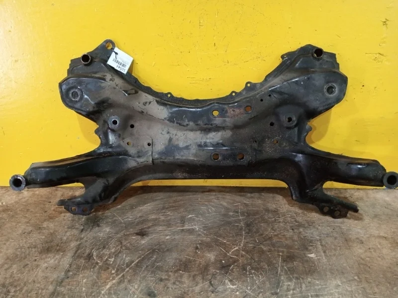 Подрамник Toyota RAV4 XA30 2006-2012