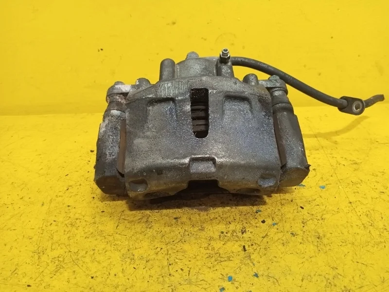 Суппорт тормозной Toyota Camry XV40 2006-2011