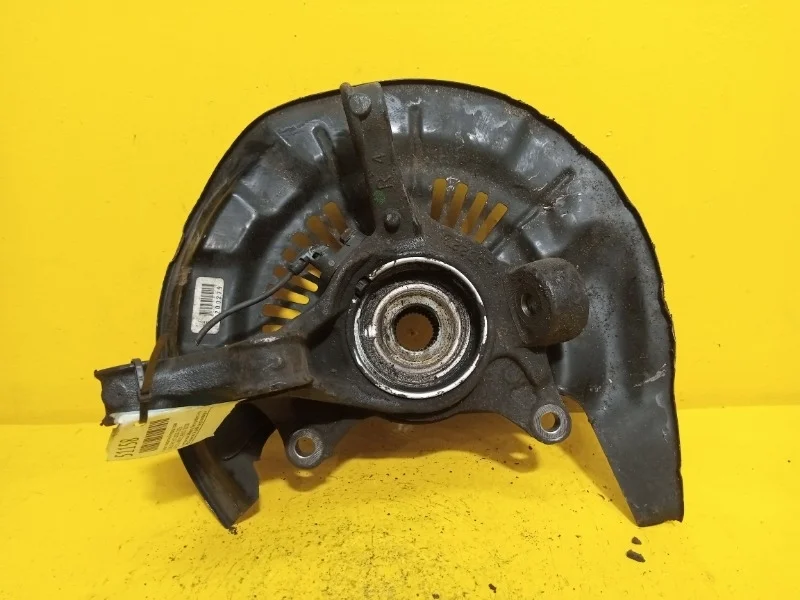 Кулак поворотный LEXUS RX 350 2008-2015