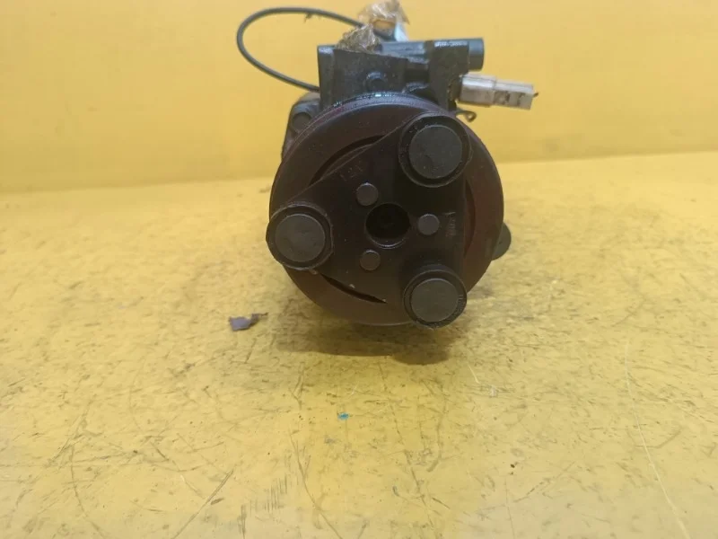 Компрессор кондиционера Mazda 6, 3 2006-2009