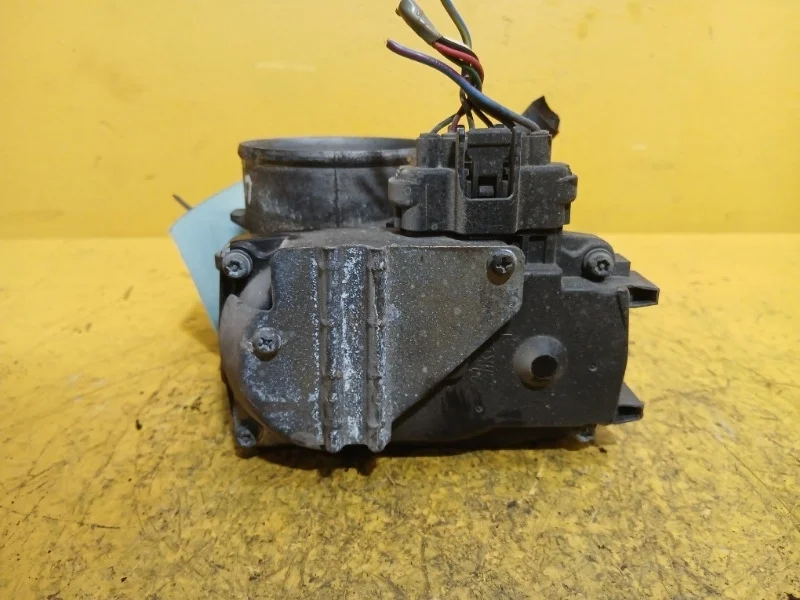 Дроссельная заслонка MITSUBISHI Galant, Grandis, Outlander 1 2003-2010