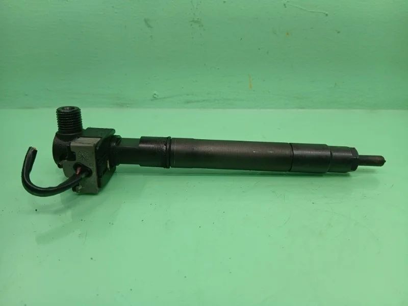 Форсунка топливная Ssang Yong Actyon 2010-2013