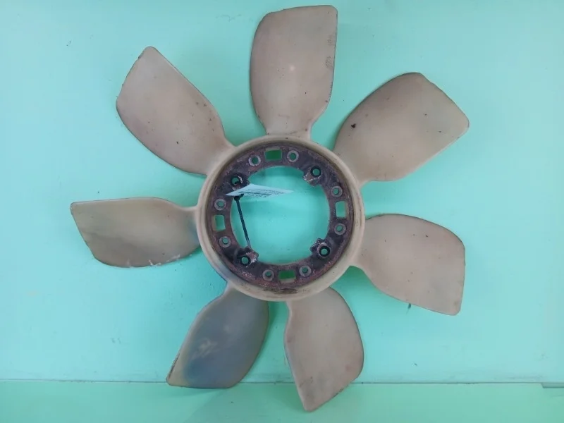 Крыльчатка вентилятора Toyota Land Cruiser Prado 1996-2009