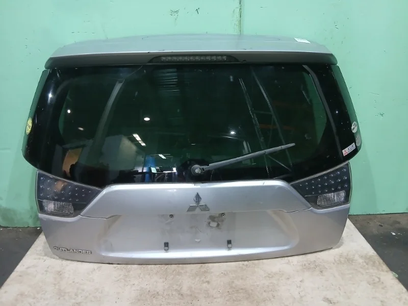 Крышка багажника MITSUBISHI Outlander XL 2006-2012