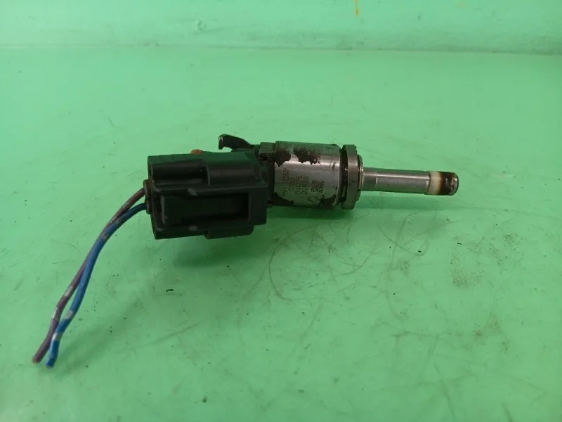 Форсунка топливная Mazda CX-5, 3, 6 2012-2017