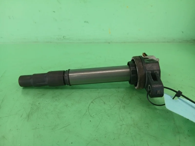 Катушка зажигания Toyota RAV4 CA40 2012-2015