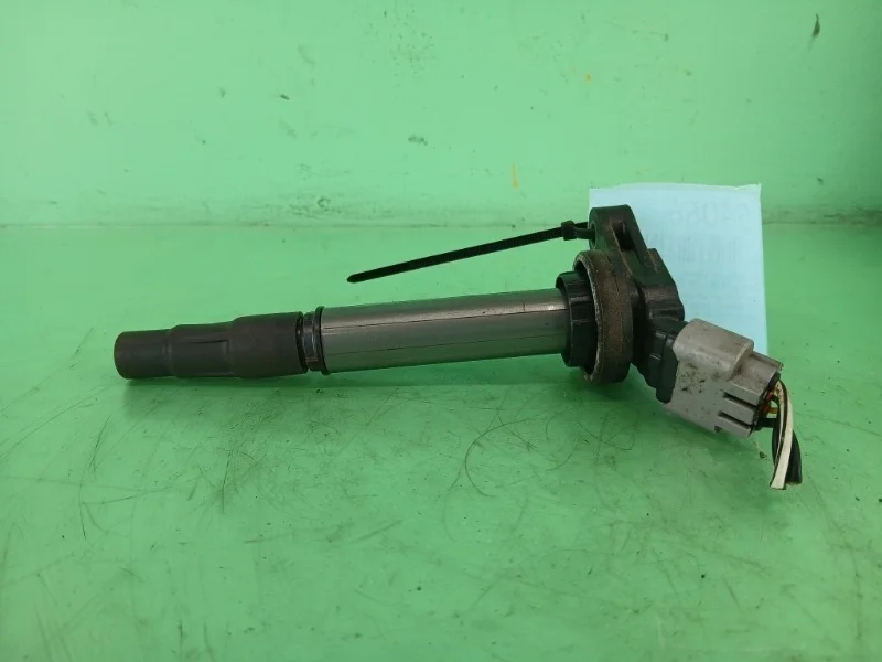 Катушка зажигания Toyota RAV4 CA40 2012-2015