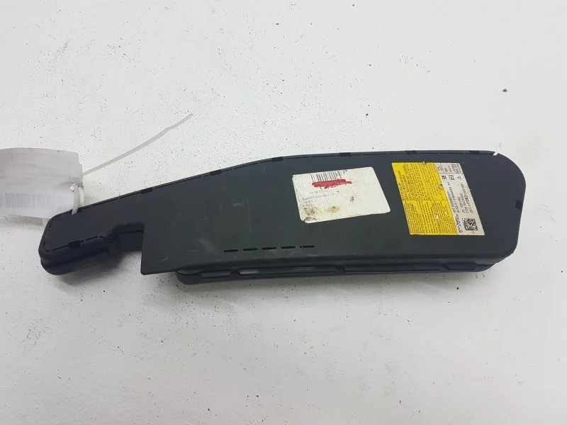 Подушка в сиденье Opel Astra 13251382 J, правая