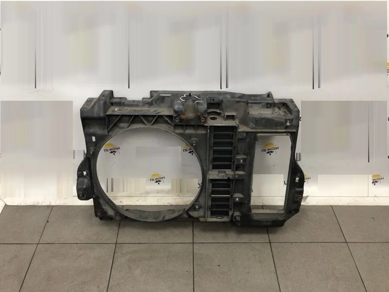 Панель передняя Peugeot 407 2005 7104Q9 6D_ 2.0 DW10BTED4