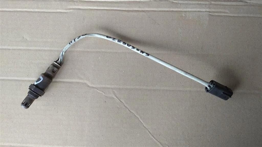 Б.у. датчик кислорода NISSAN FUGA PY50 NISSAN FUGA PY50