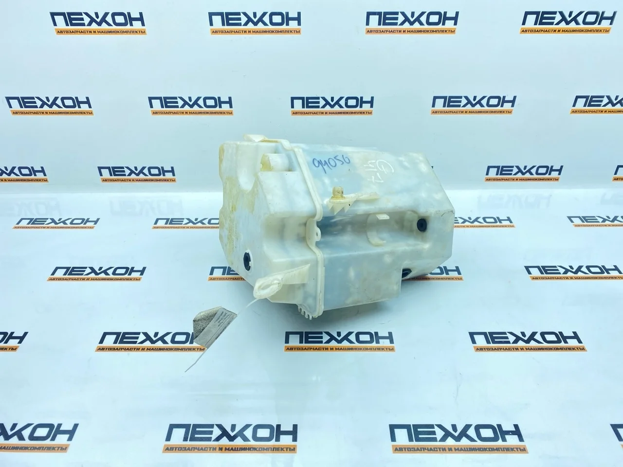 Бачок омывателя Volvo S80 2007 30784233 2 2.4 D5244T