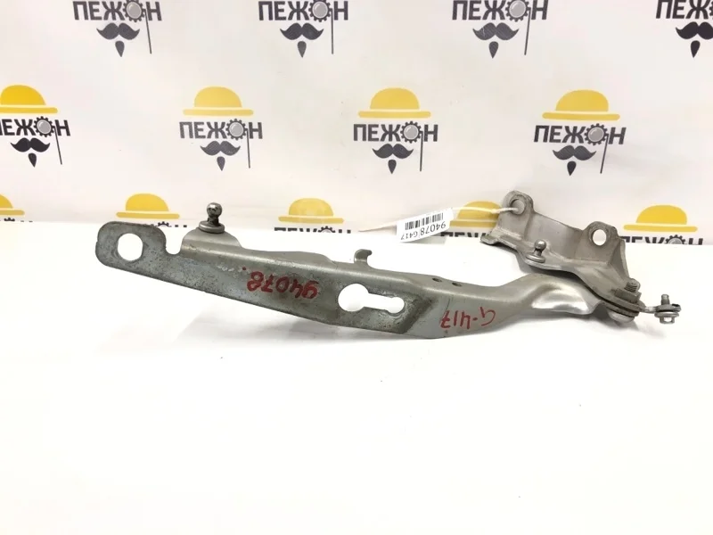 Петля капота Volvo S80 2007 31385811 2 2.4 D5244T, правая