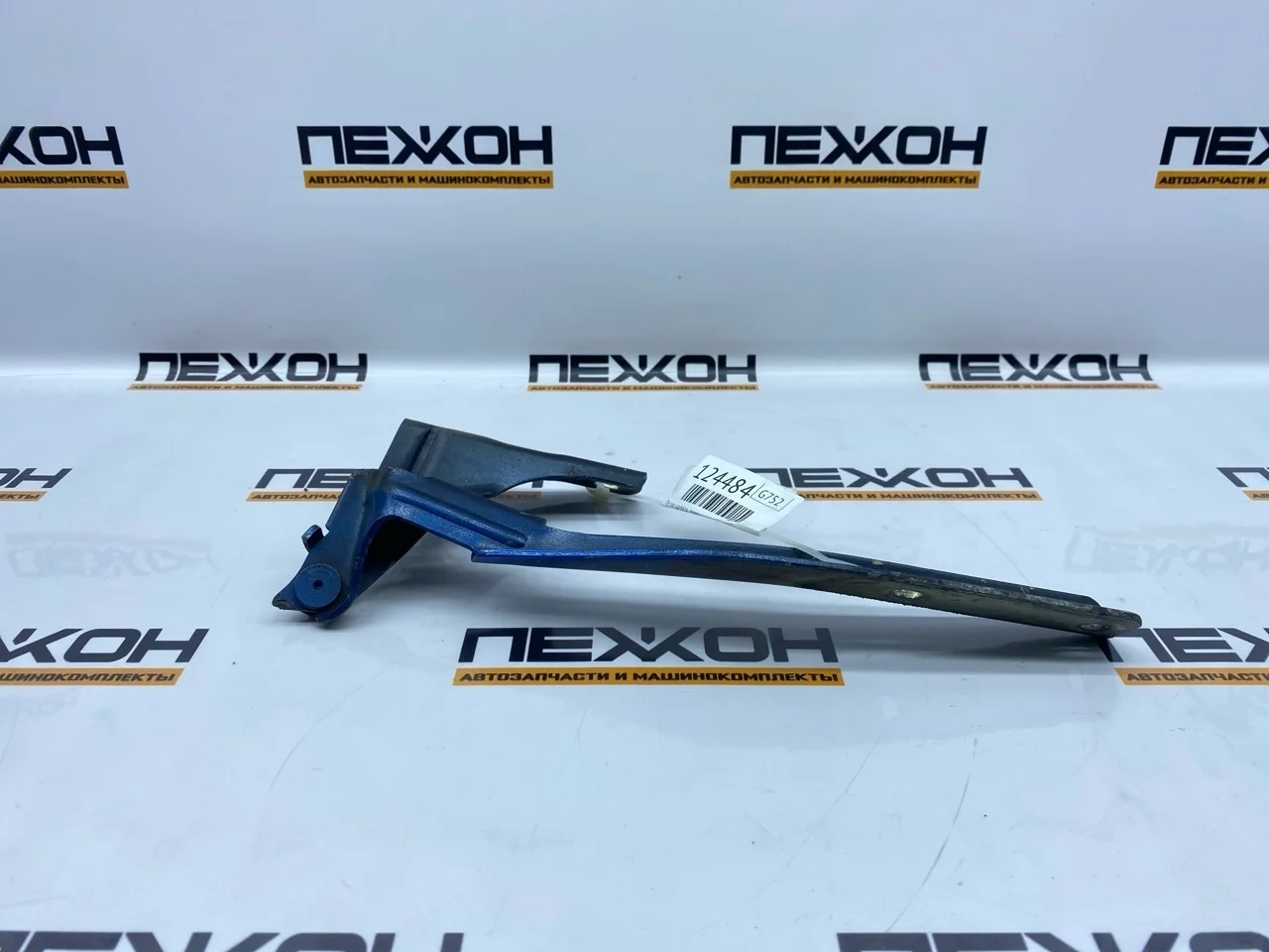 Петля капота Nissan Note 2008 654009U000 E11 1.4 CR14DE, правая