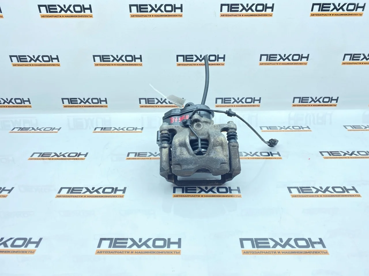 Суппорт тормозной Audi A5 2018 8W0615404 F53 2.0 DETA, задний правый