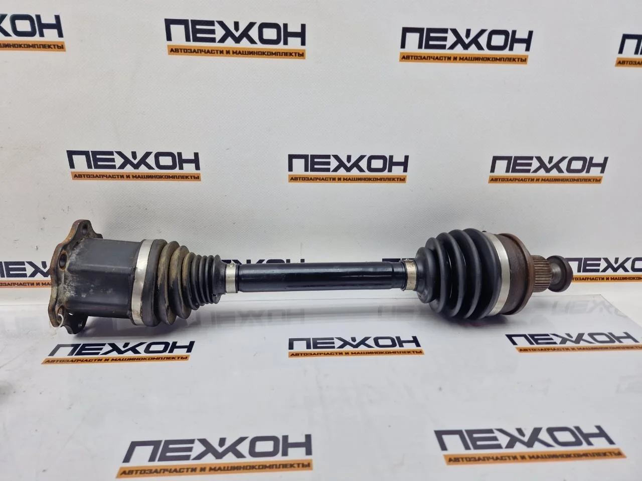 Привод Audi Q7 2015 4M0407271 4M 3.0 CRTC, передний