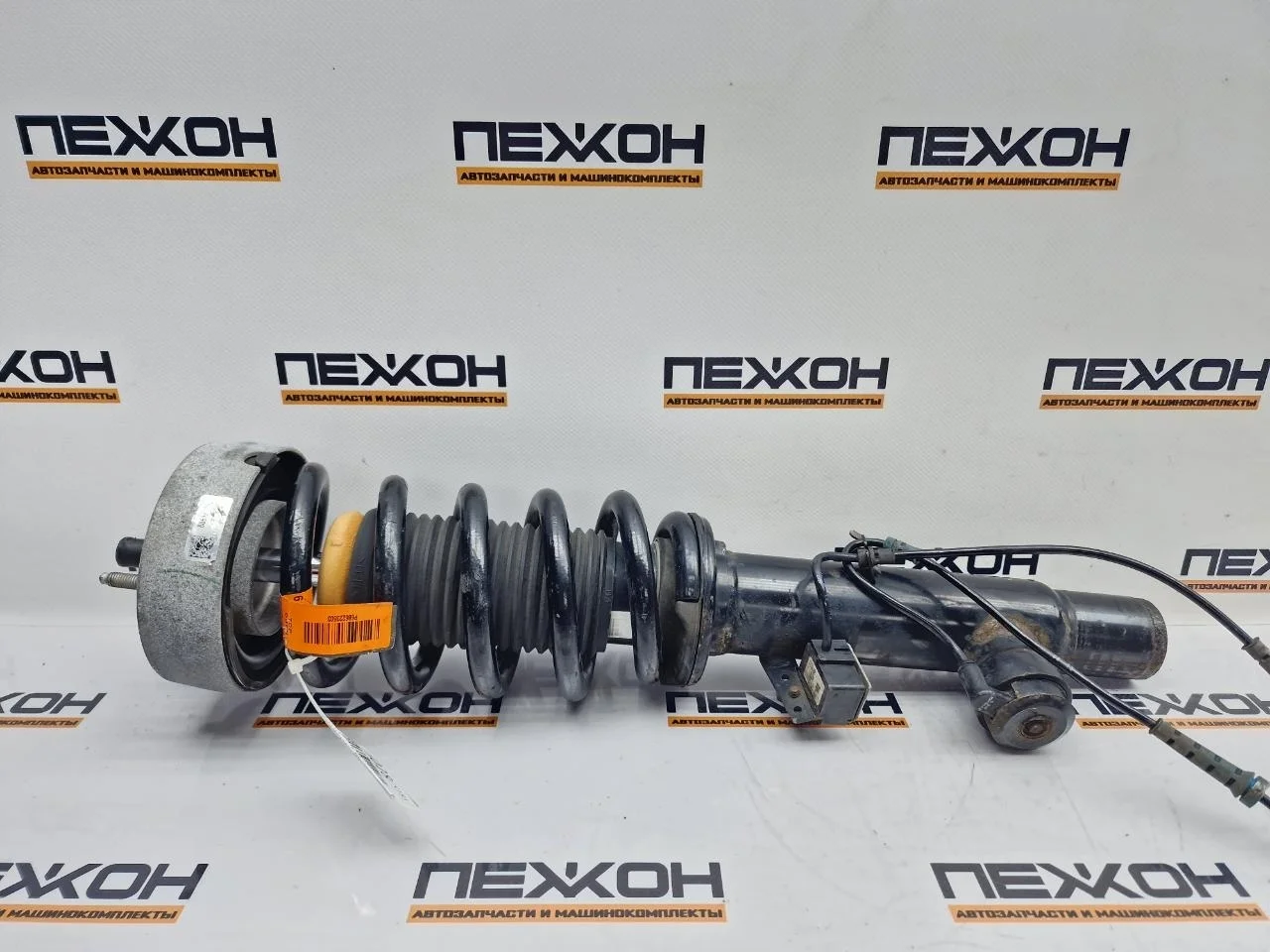 Амортизатор Bmw X6 2015 37106875084 F16 3.0 N57D30A, передний правый