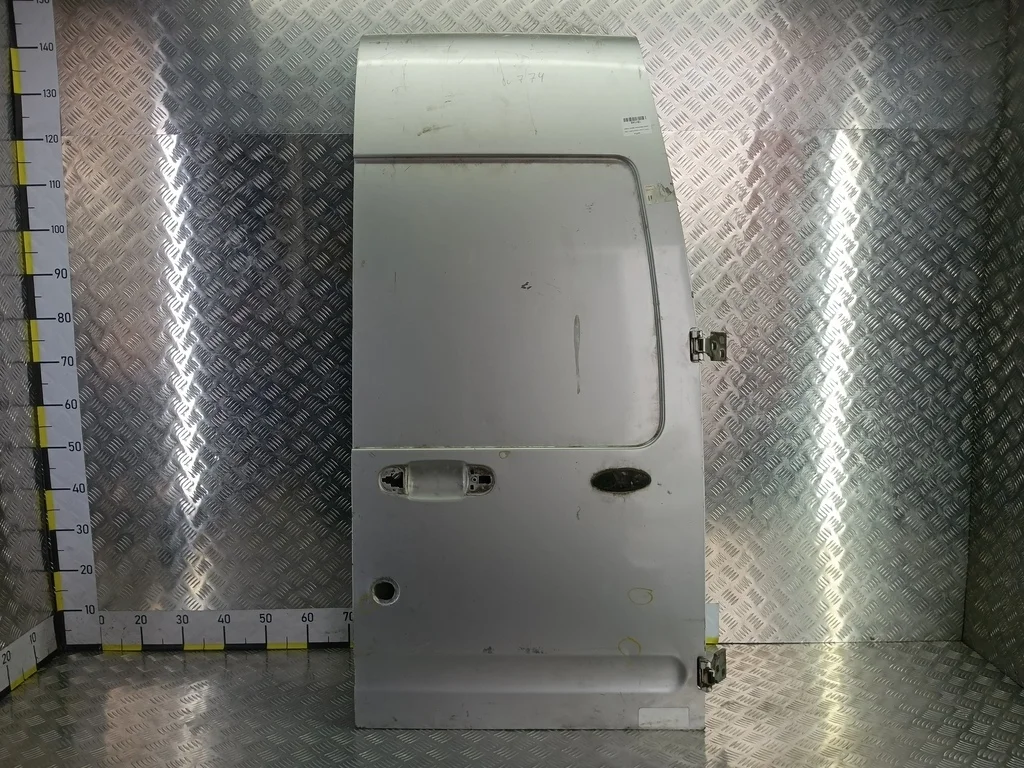 Дверь распашная задняя правая FORD Tourneo Connec