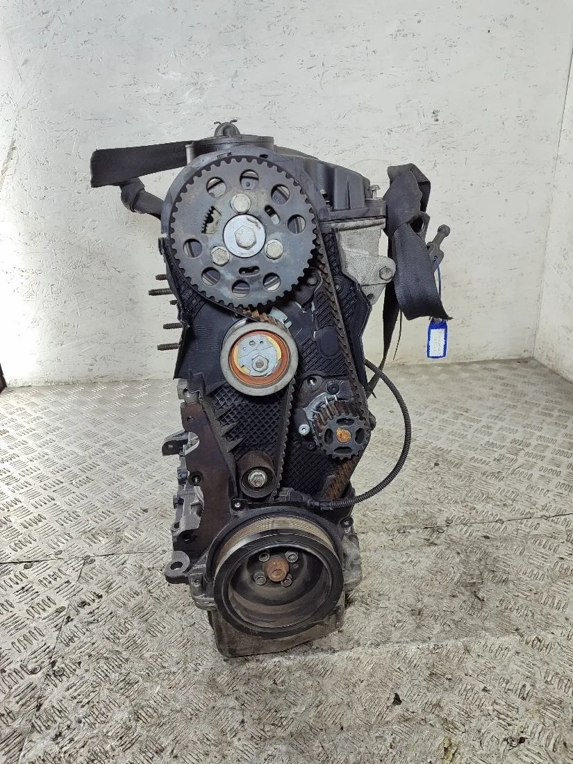 Двигатель AXB Volkswagen Caravelle T5 1.9 Дизель