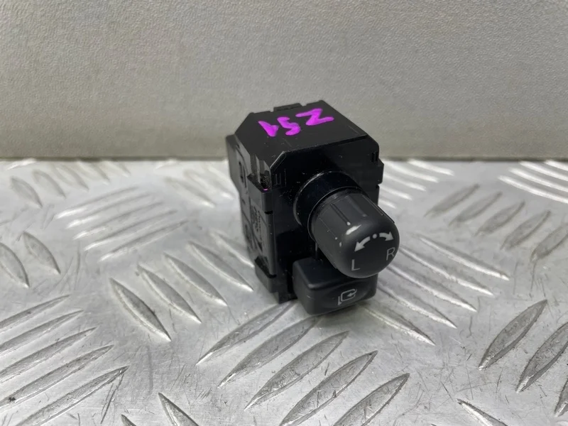 Кнопка регулировки зеркал Nissan Murano Z51