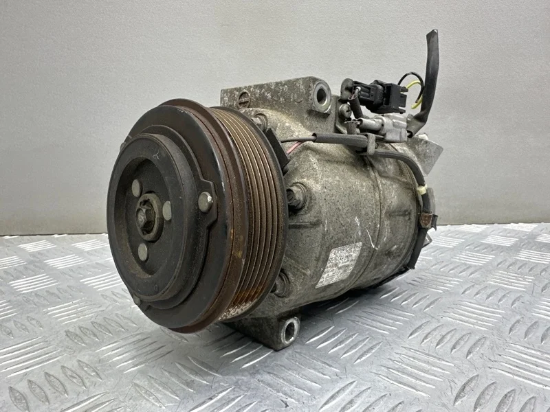 Компрессор кондиционера Nissan X-Trail T31